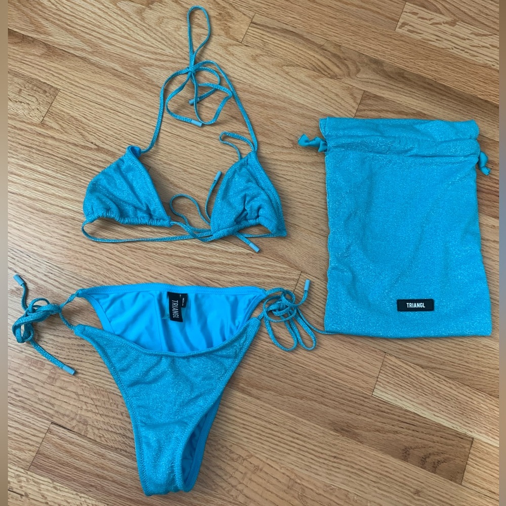 Triangl blue sparkly bikini